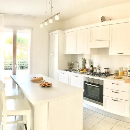 Indipendente A Due Passi Dal Mare Apartamento