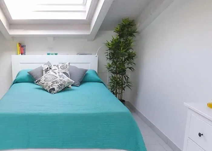 Indipendente A Due Passi Dal Mare