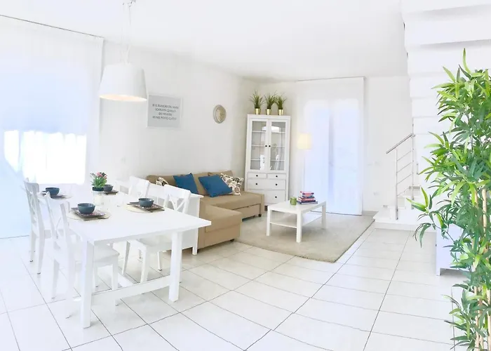 Indipendente A Due Passi Dal Mare Apartment